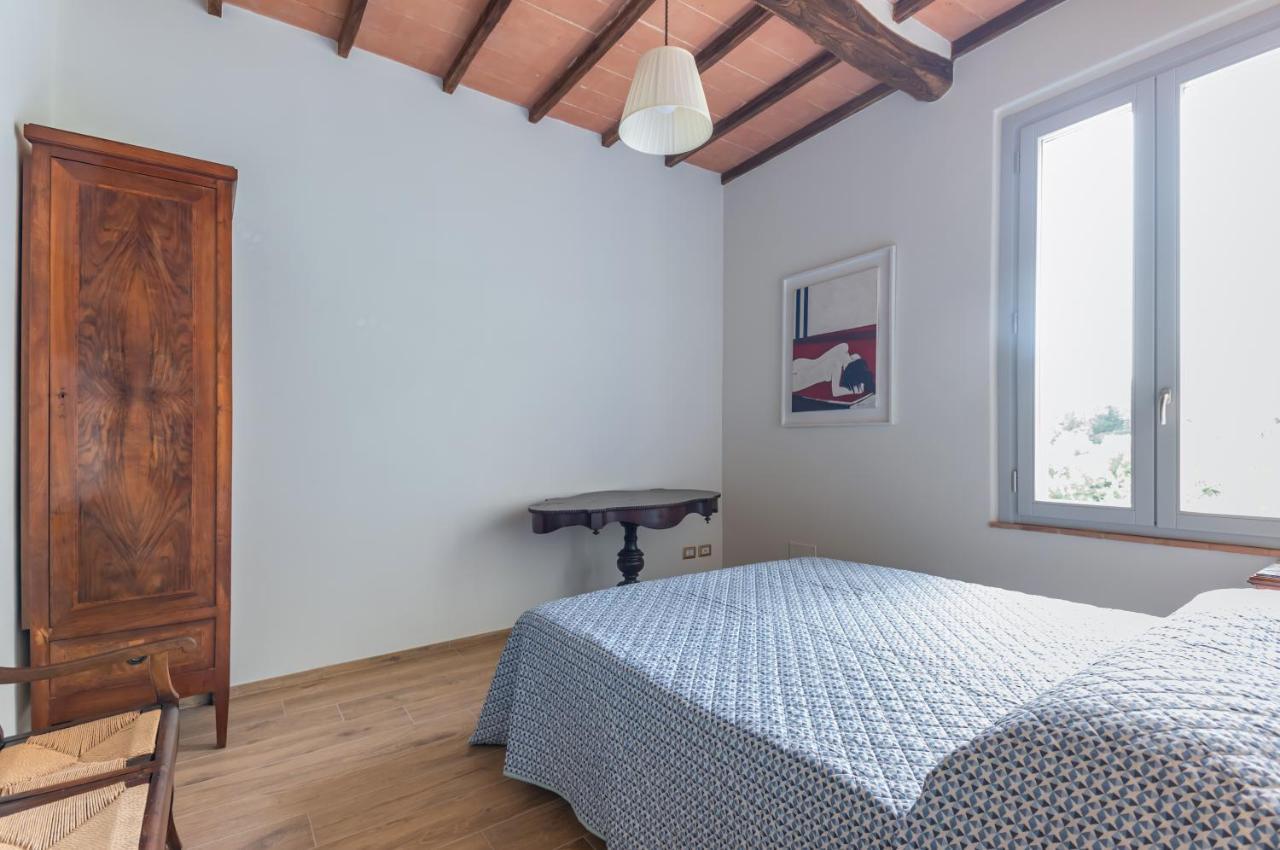 Porta Romana Elegant Apartments With Private Parking! Сиена Екстериор снимка