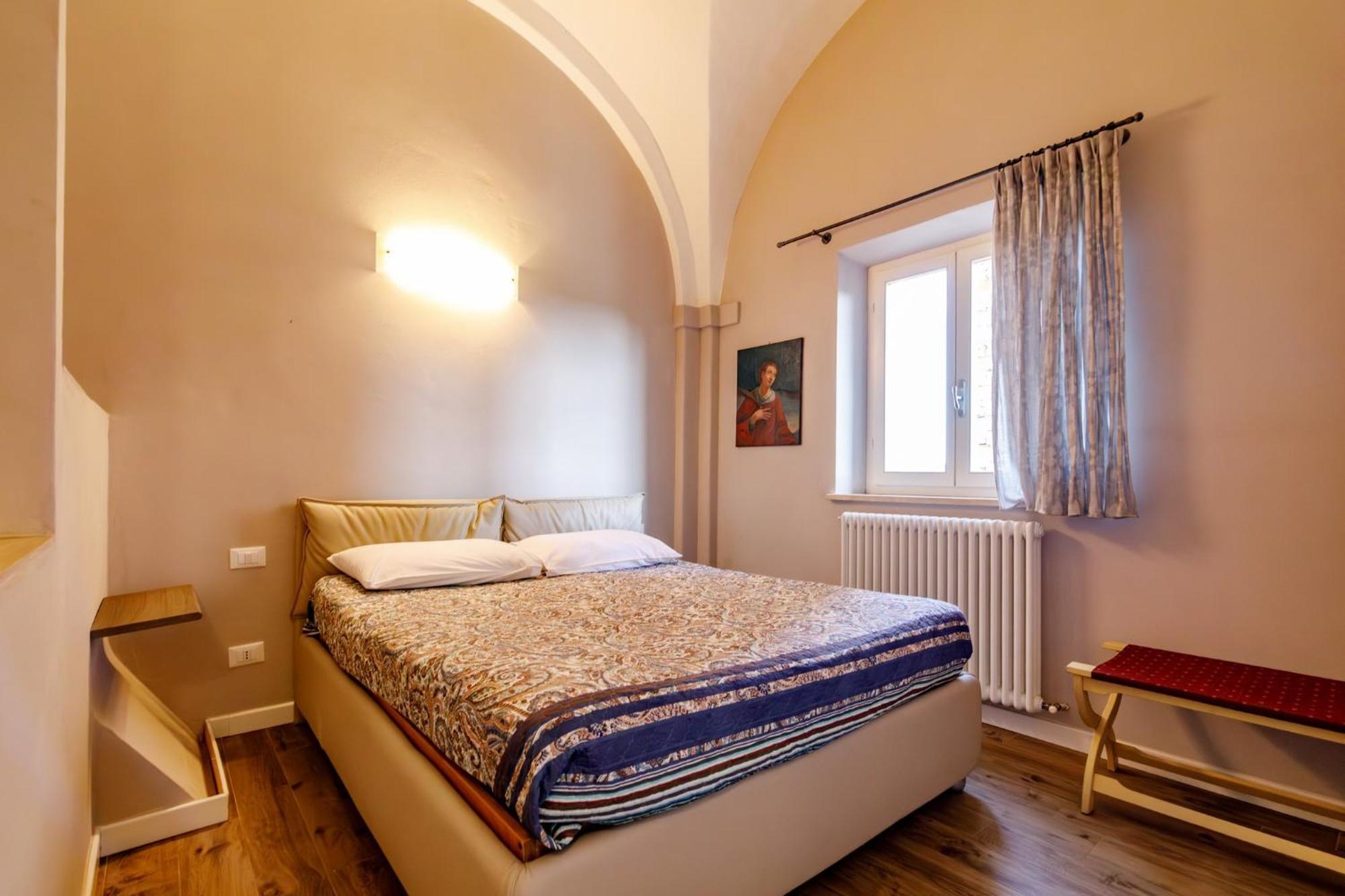 Porta Romana Elegant Apartments With Private Parking! Сиена Екстериор снимка