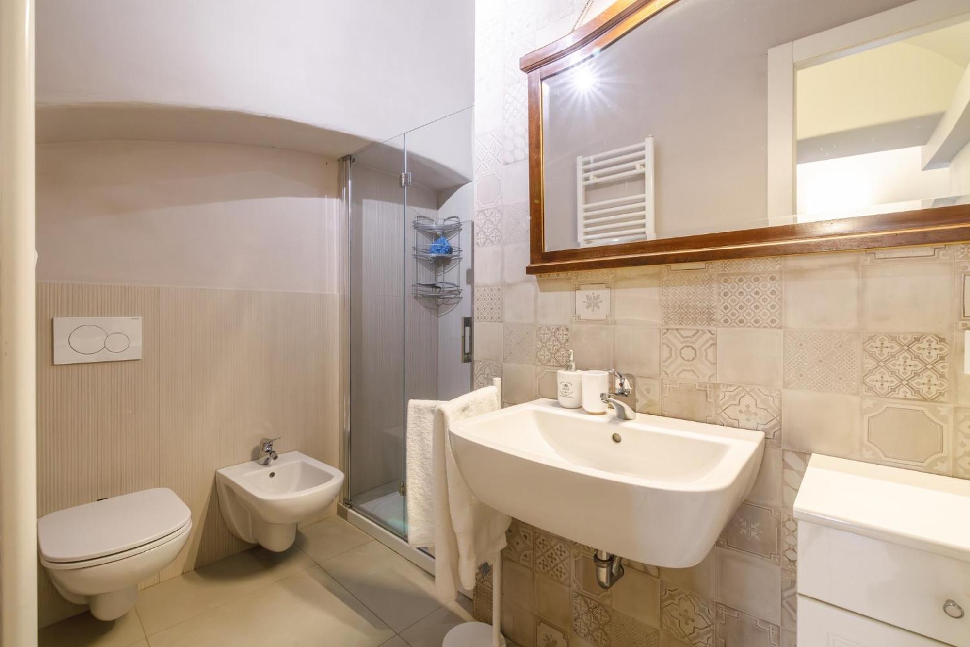 Porta Romana Elegant Apartments With Private Parking! Сиена Екстериор снимка